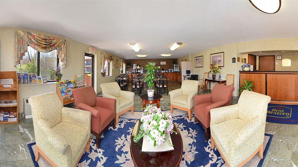 Mho Inn And Suites Monmouth Junction Экстерьер фото
